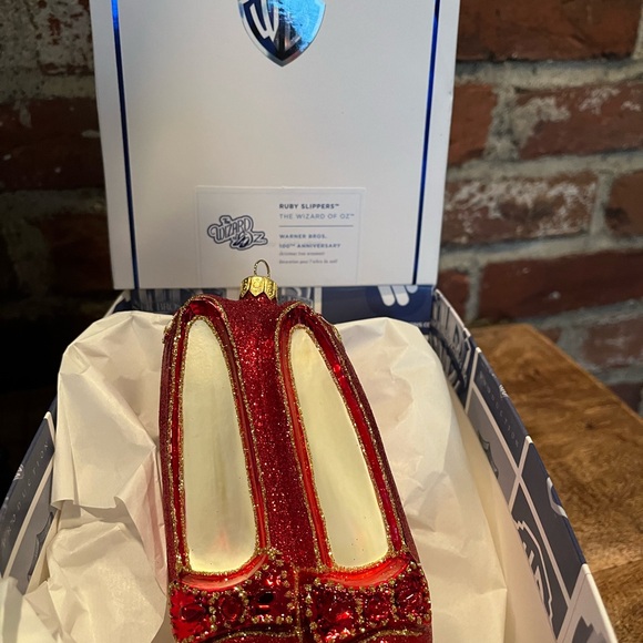 Keepsake hallmark 100 years ruby slippers - Picture 8 of 8